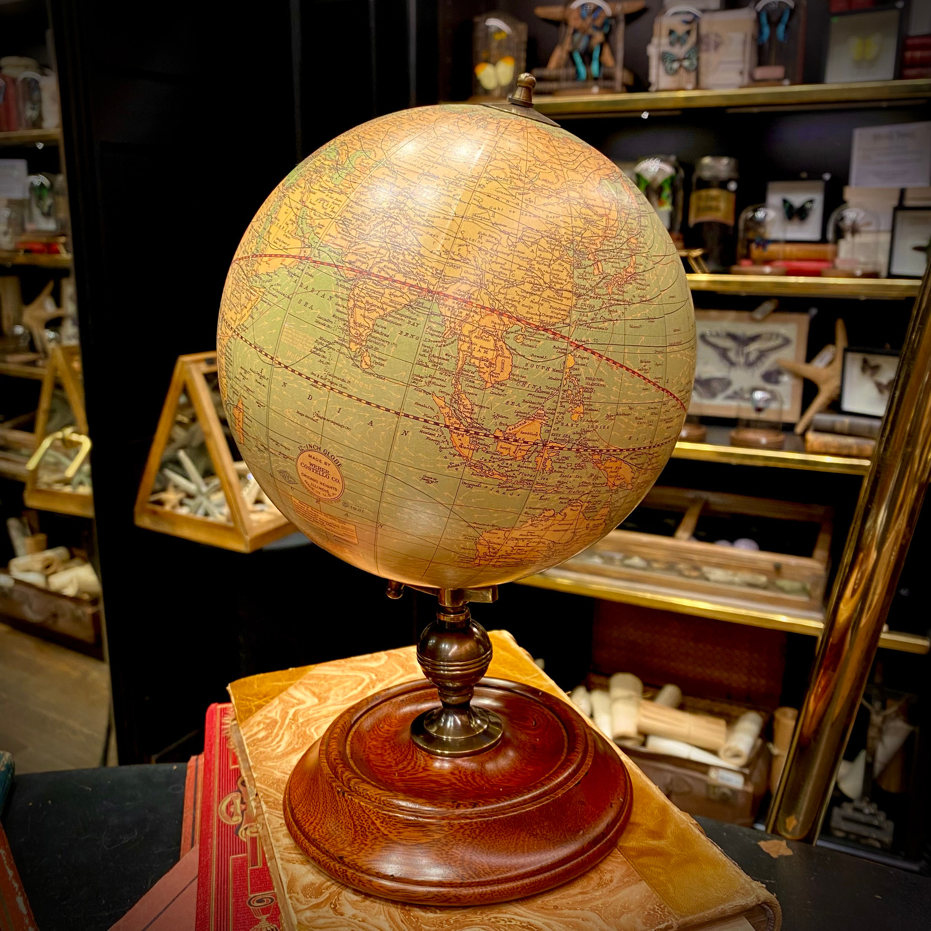 Globe Weber Costello