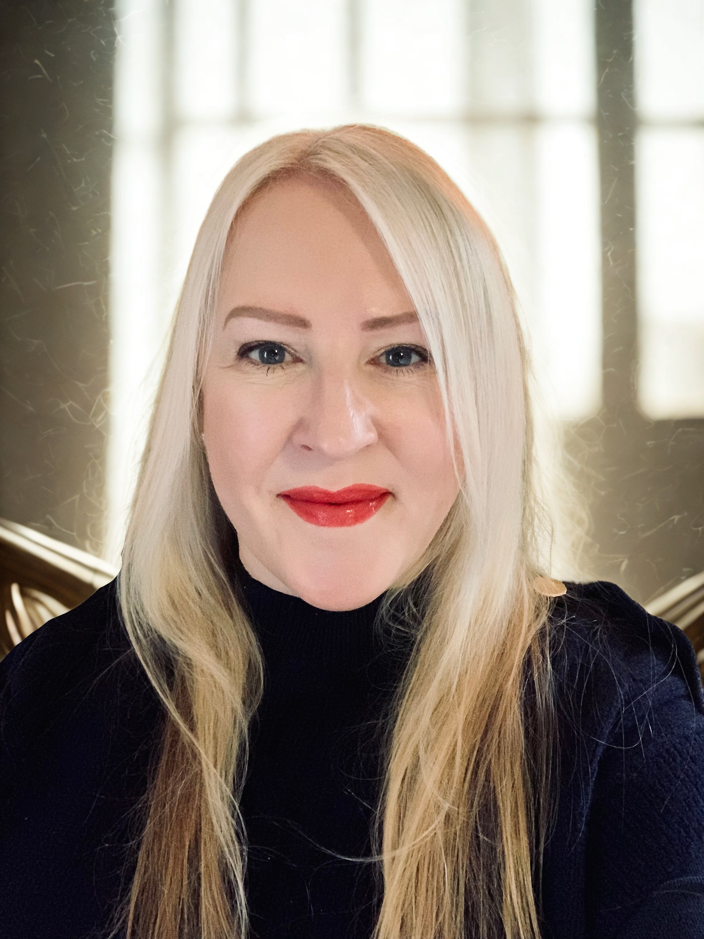 Writer: Samantha Hopes