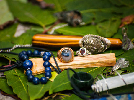 Crystal Jewelry: Wearing Crystals on Your Body