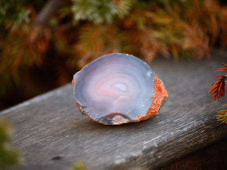 Crystal of the Week: Calming Agate