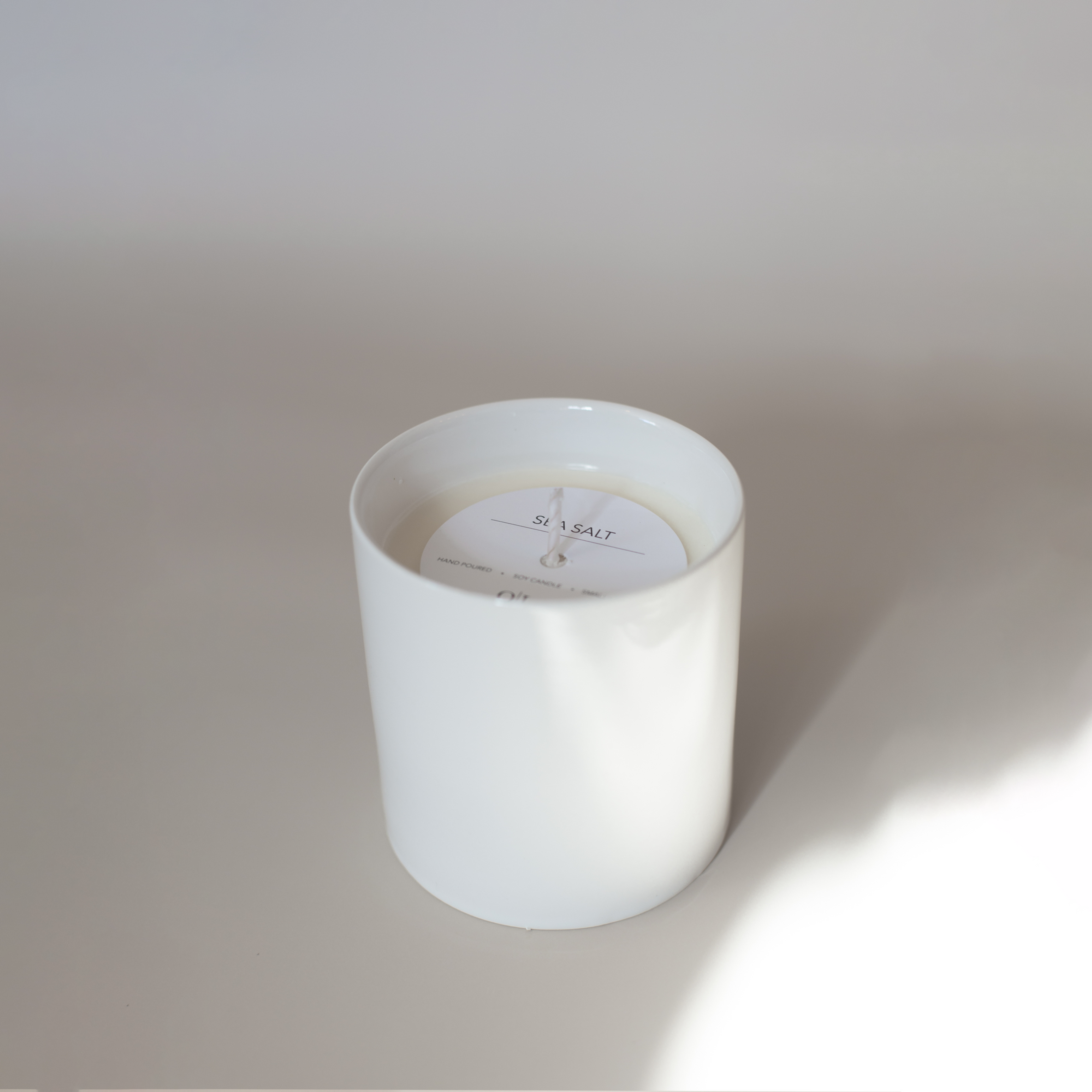 OLD LINE CANDLE CO. White ceramic Candle 10oz