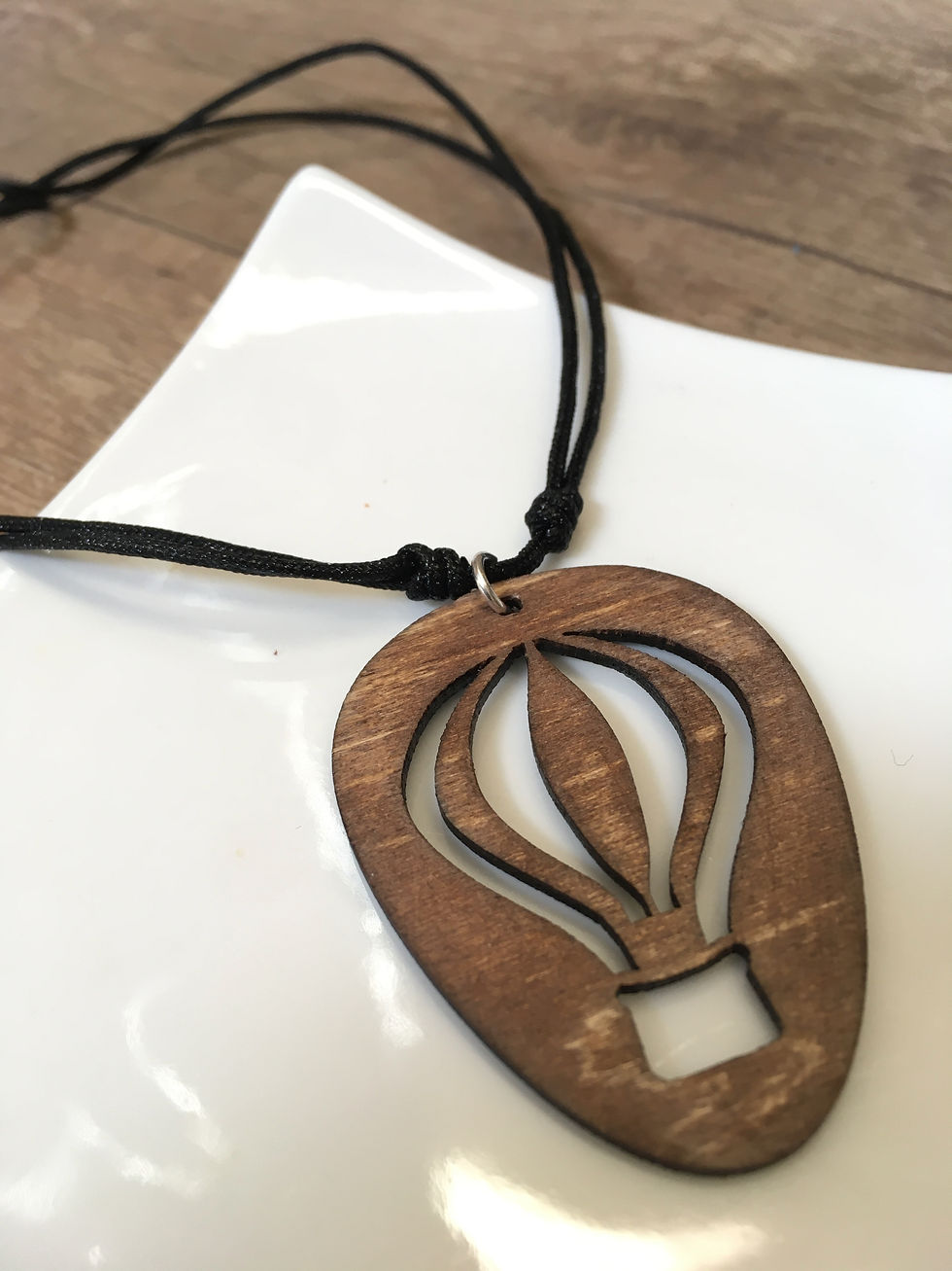 Miniature : Collier bicolore/recto-verso Montgolfière
