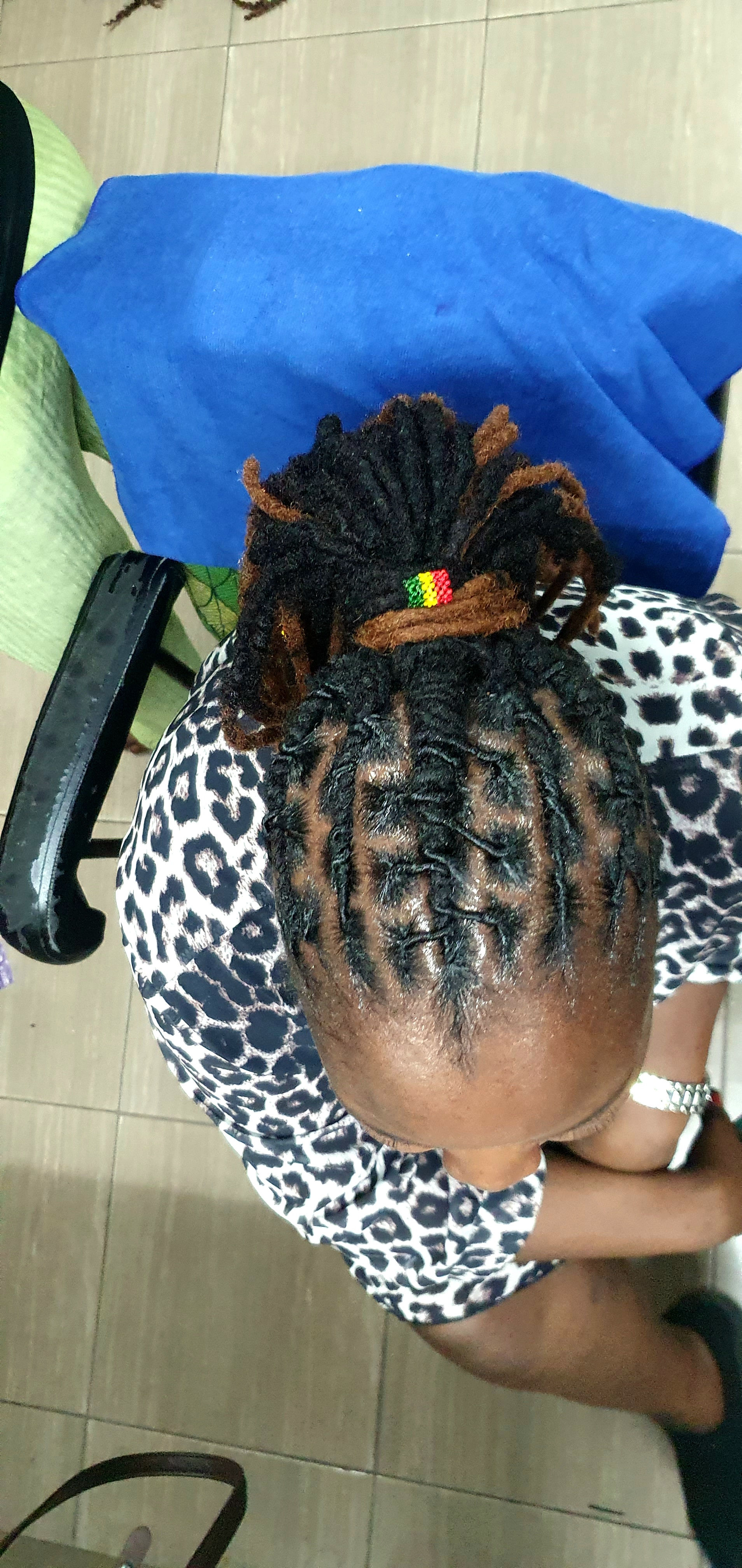 Artificial locks installation,retouch  and styling 