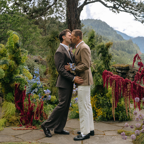 PNW Wedding Venue The Griffin House Styled Photoshoot