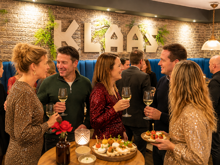 Kerstborrel XL bij KLAAS Uitgeest met Menno Schellevis en Erwin de Wit op 18 december 2026