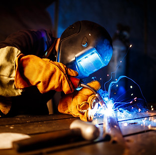 cutting-metal-with-plasma-equipment-plant.jpg