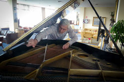 Afinador de pianos Madrid-Afinapianos-3.jpg