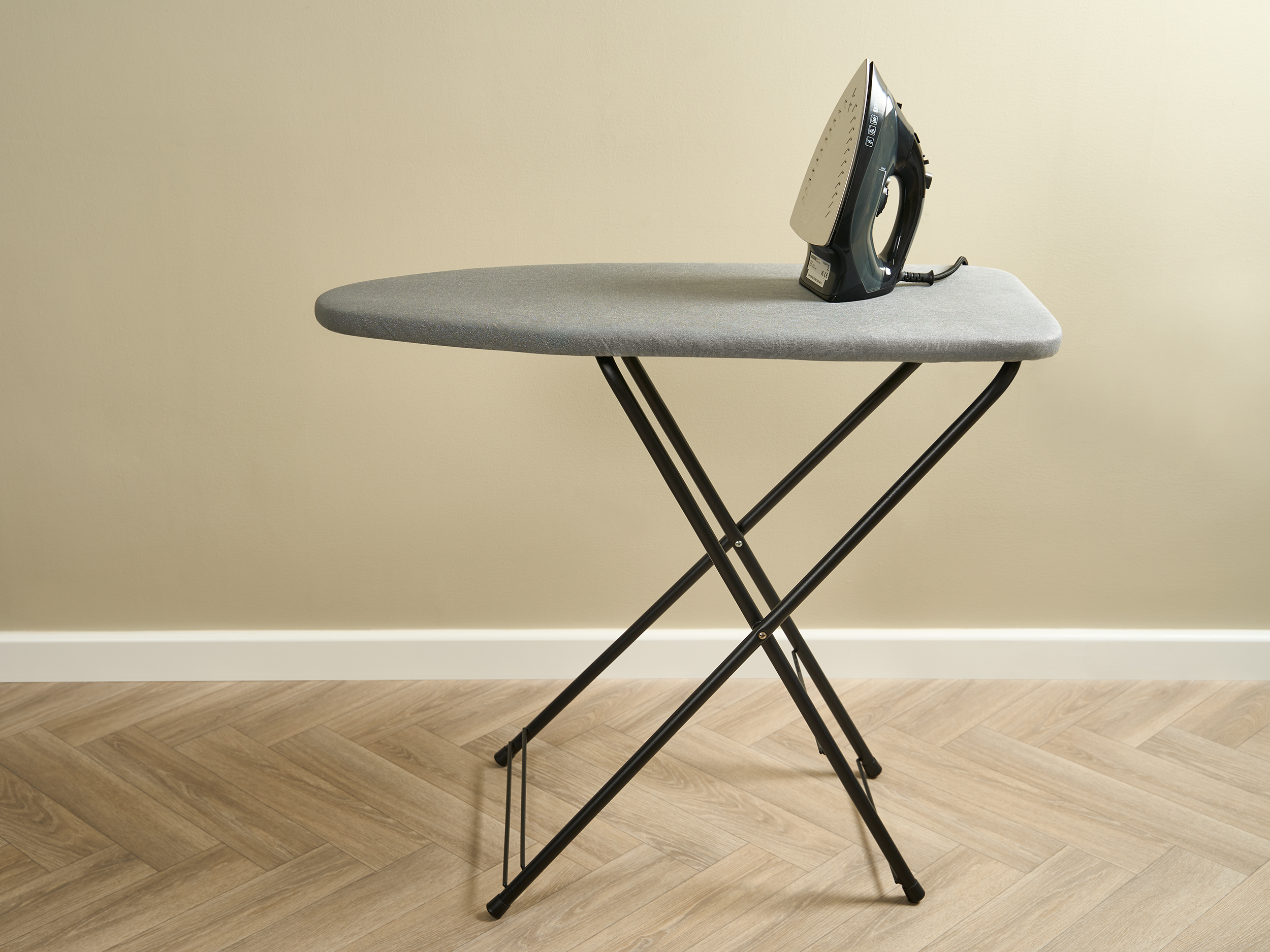 Berkshire Ironing Board Cover in Light Grey view 2