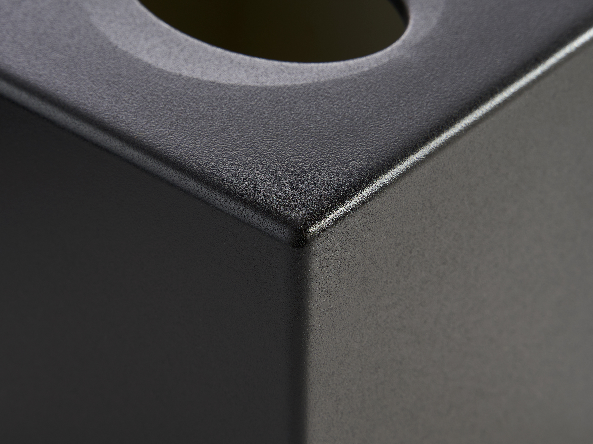 Cube Tissue Box Holder (Devon / TBC0001) in Black view 4