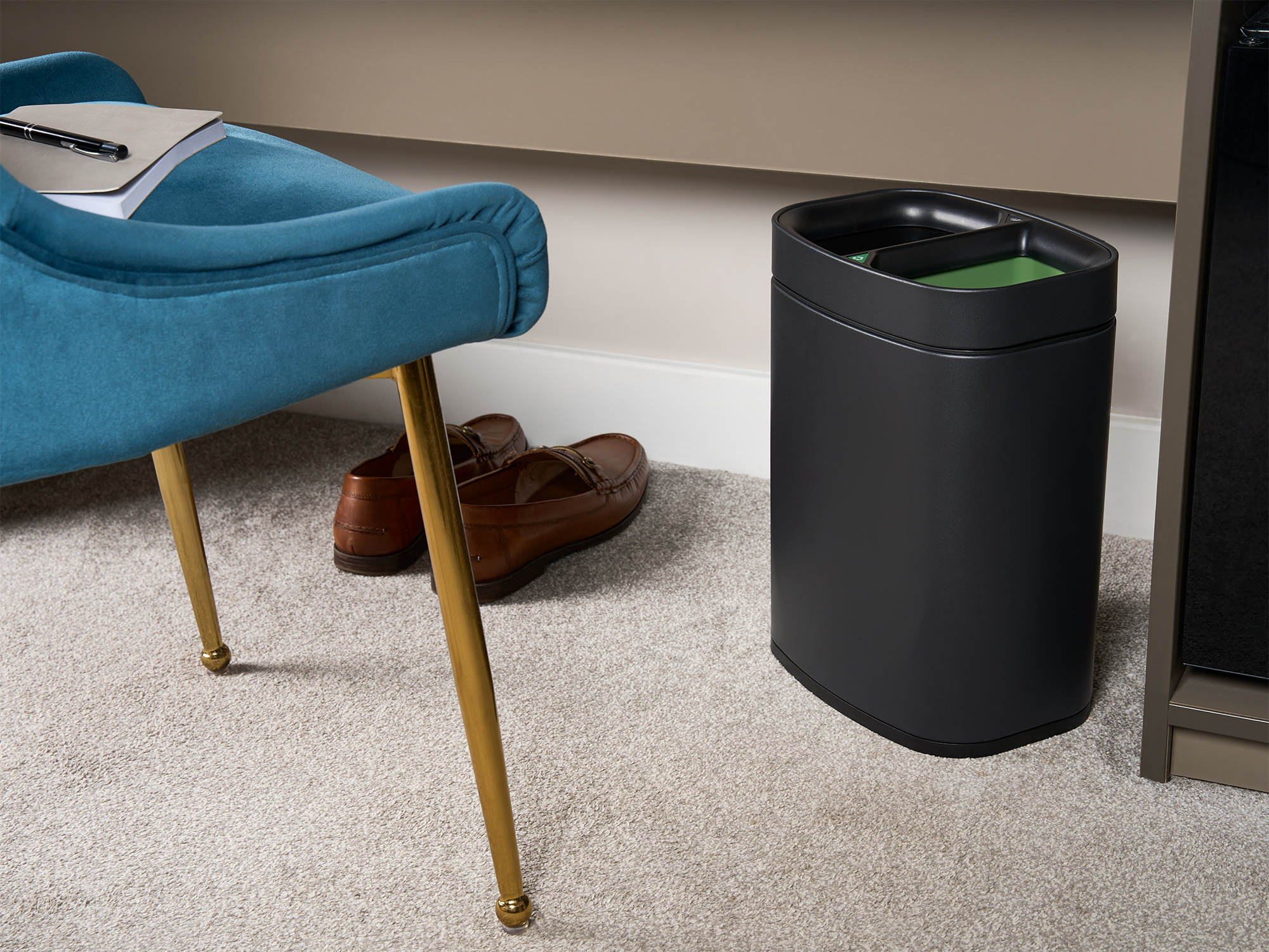 Newport Dual Recycling Bin in Black view 2