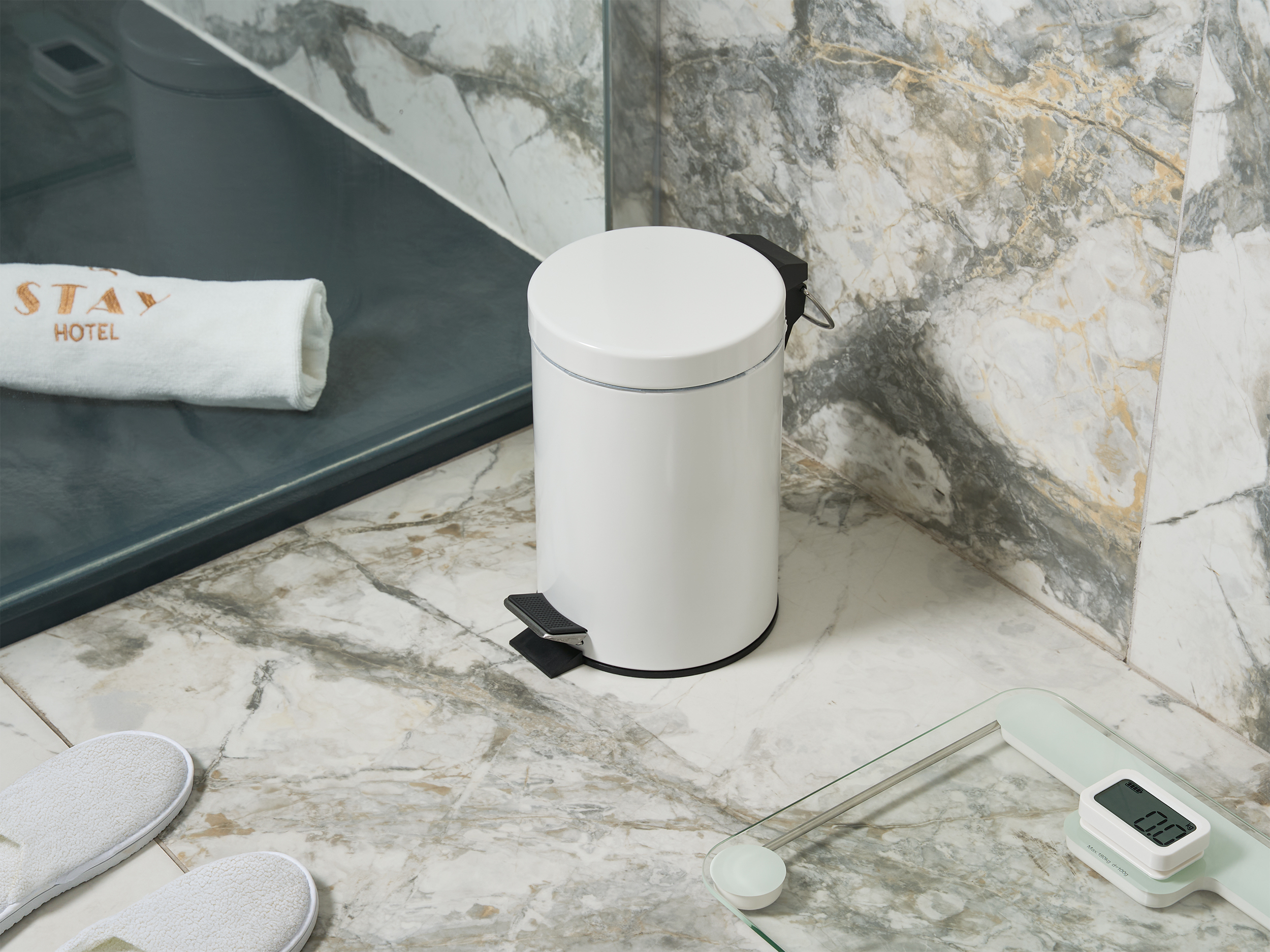 3L Pedal Bin (Croft / BIN0003) in White view 2