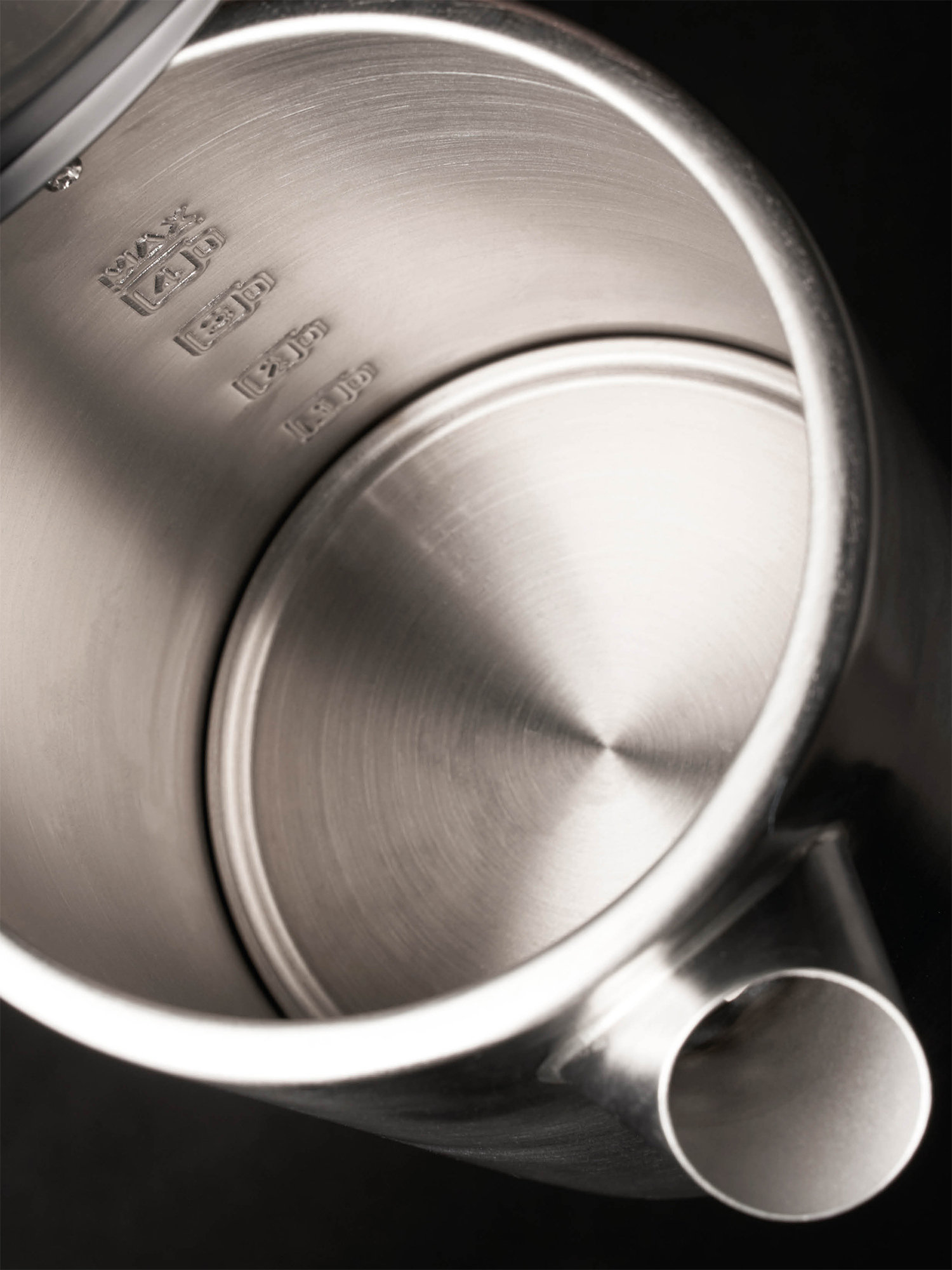 Canterbury 1L Kettle in Brushed Steel view 5