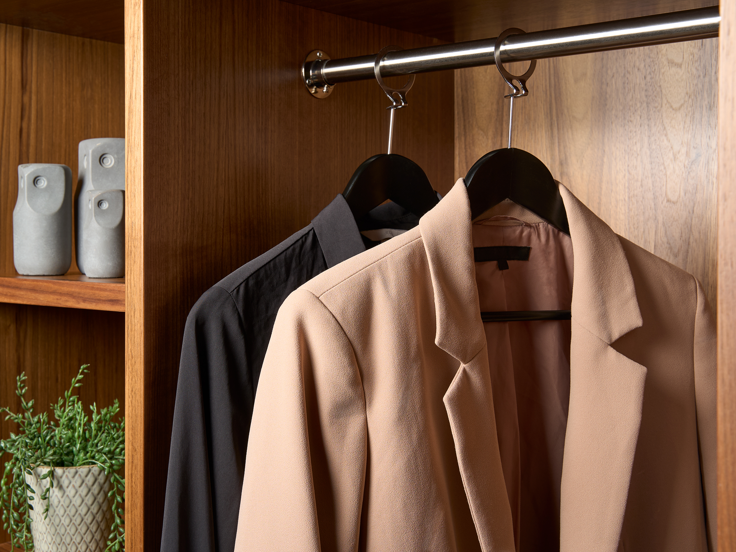 Chelsea Guest Hanger with Security Pin in Black view 5