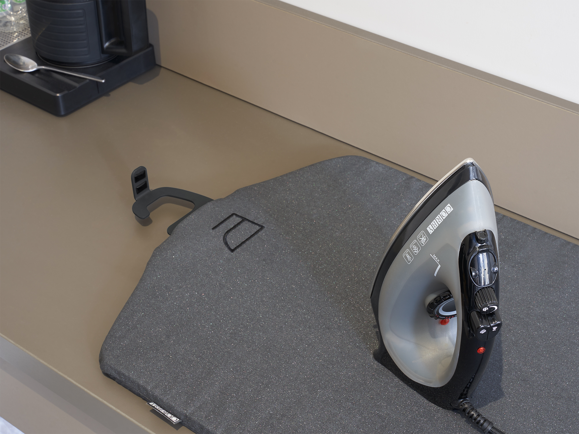 Darlington Garment Mat view 9