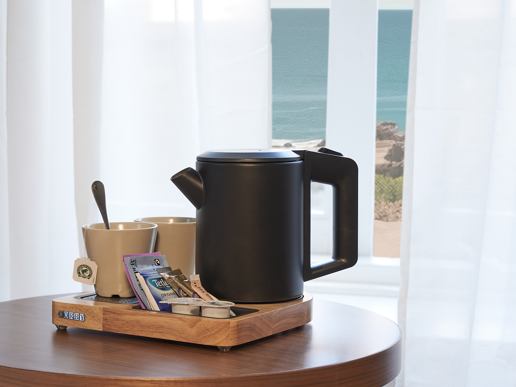 Canterbury 0.6L Kettle in Black view 6