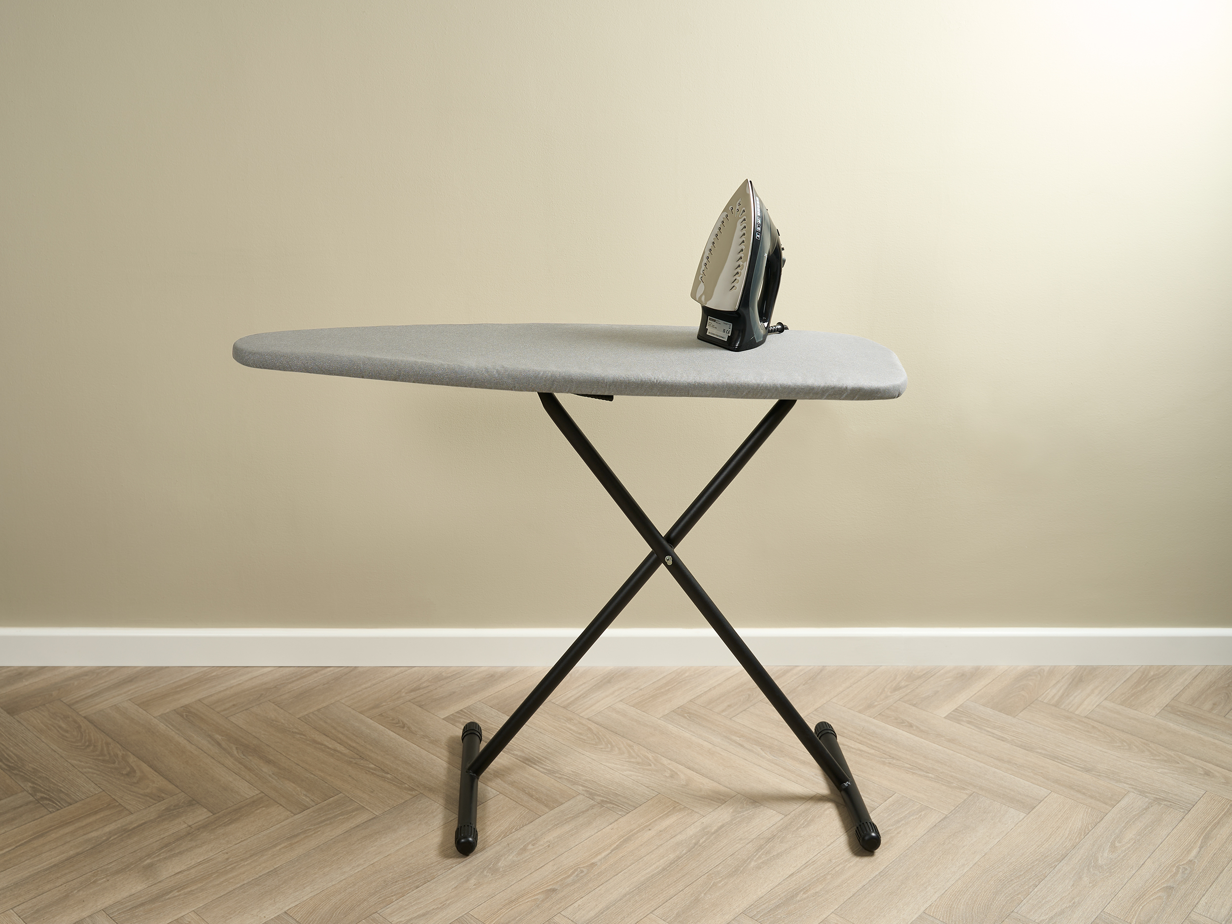 Oxford Ironing Board in Light Grey view 2