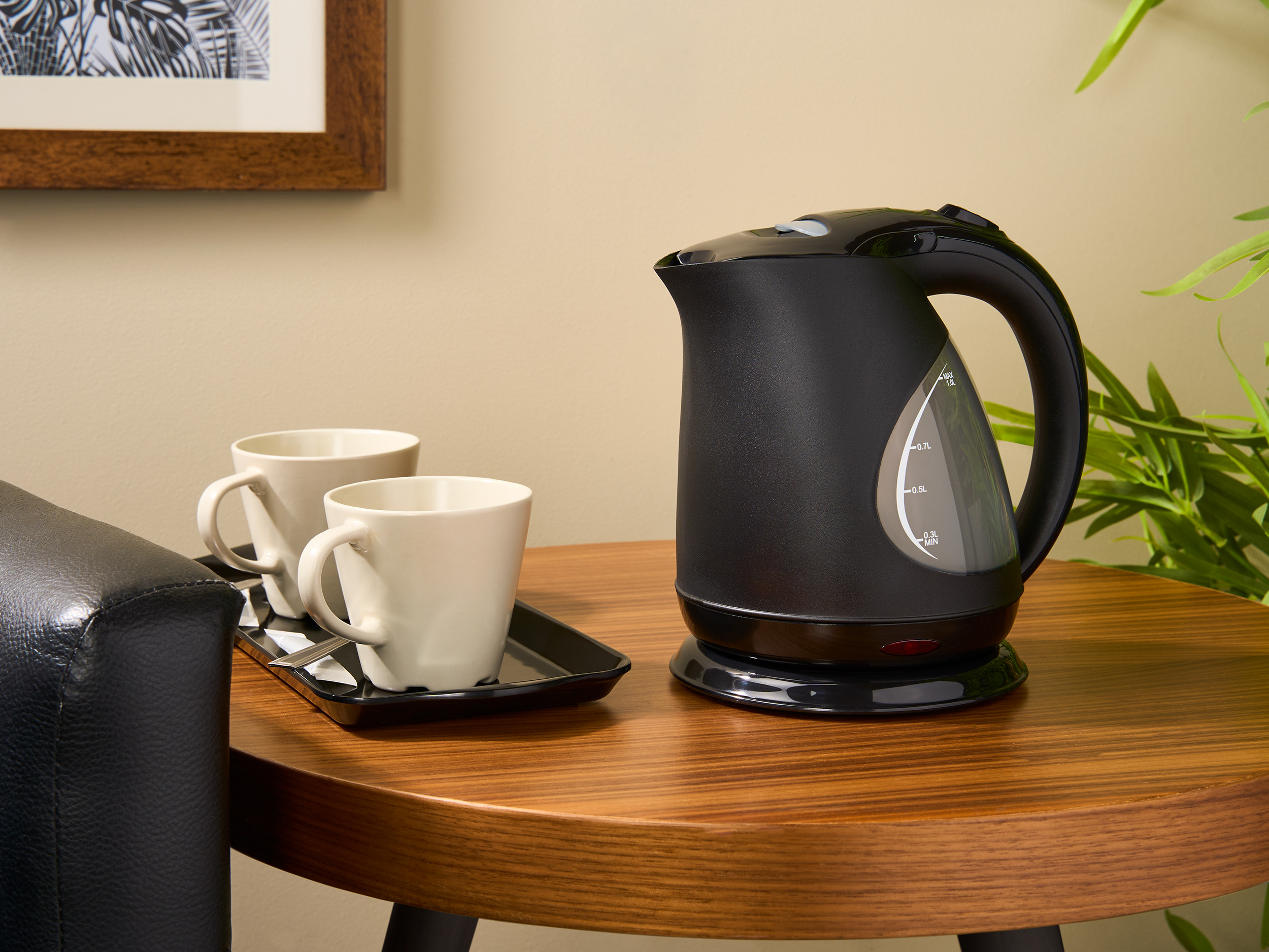 1L Kettle (Lancaster / KTL0004) in Black view 2
