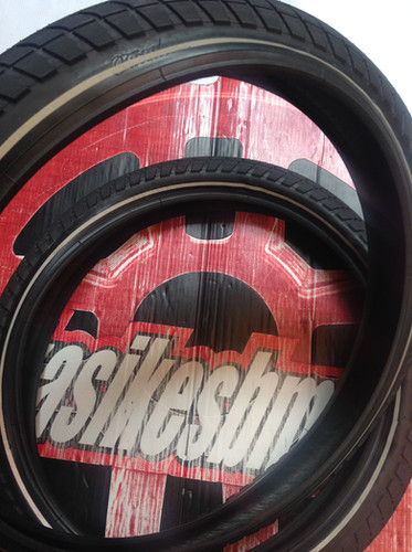 LLANTA FIT BIKE CO FAF AGRESSIVE 20x2.25'' | KasikesBMX