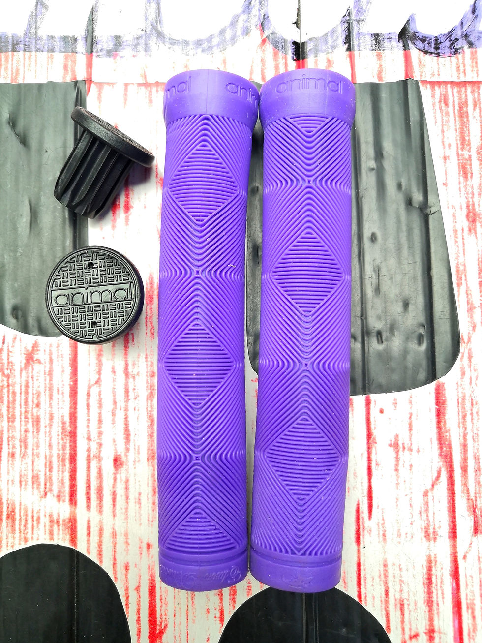 PUÑOS ANIMAL EDWIN V2 PAR MORADO