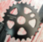 AVANCE MUTANTE ACERO 26T PIEZA NEGRO