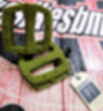 PEDALES MERRITT P1 PAR VERDE MILITAR