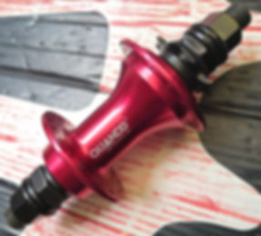 MAZA DE CASSETTE QUANDO II 36H 9T EJE PIEZA ROJO