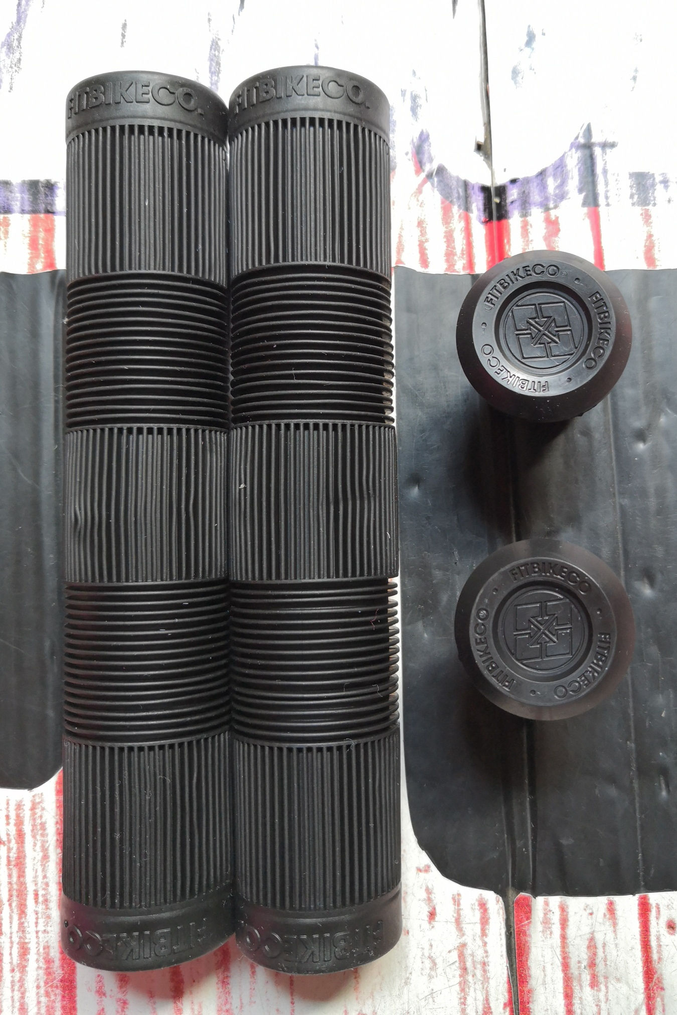 PUÑOS FITBIKECO TECH SIN OREJA PAR