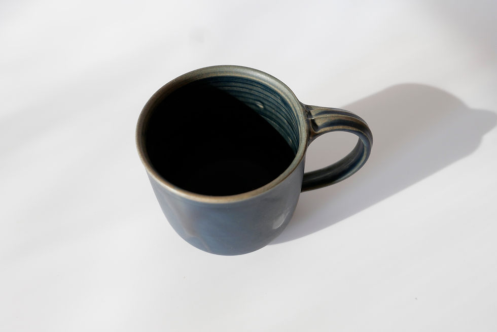 サムネイル： 瑠璃釉マグ