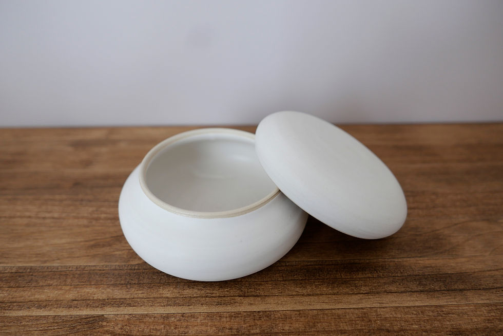 サムネイル： 陶器の鏡餅