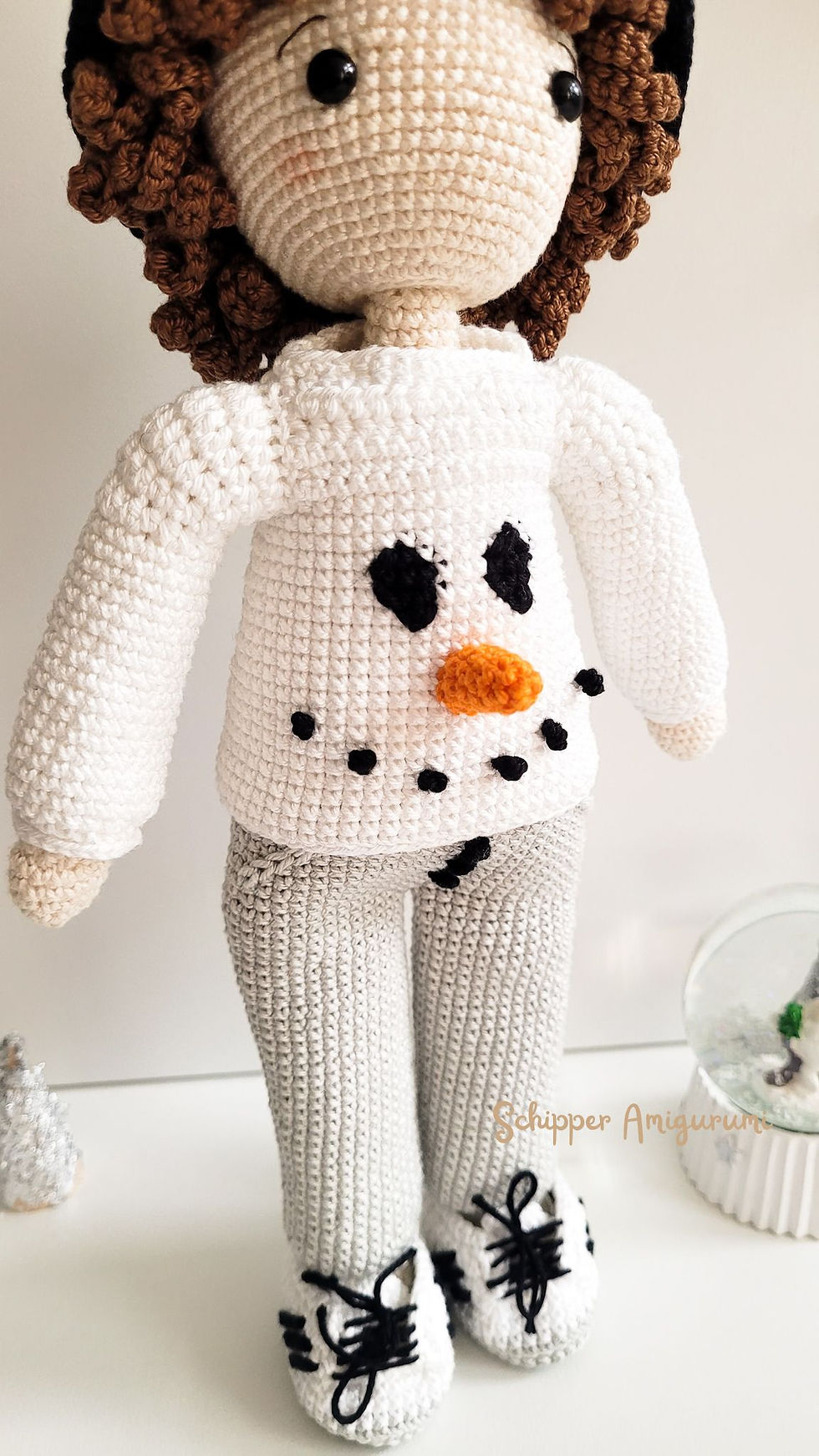 Thumbnail: Robin & Frosty - PDF