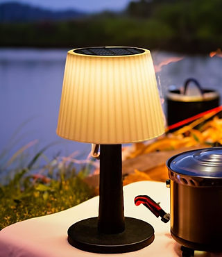 Tryme Solar & USB Outdoor Lamp