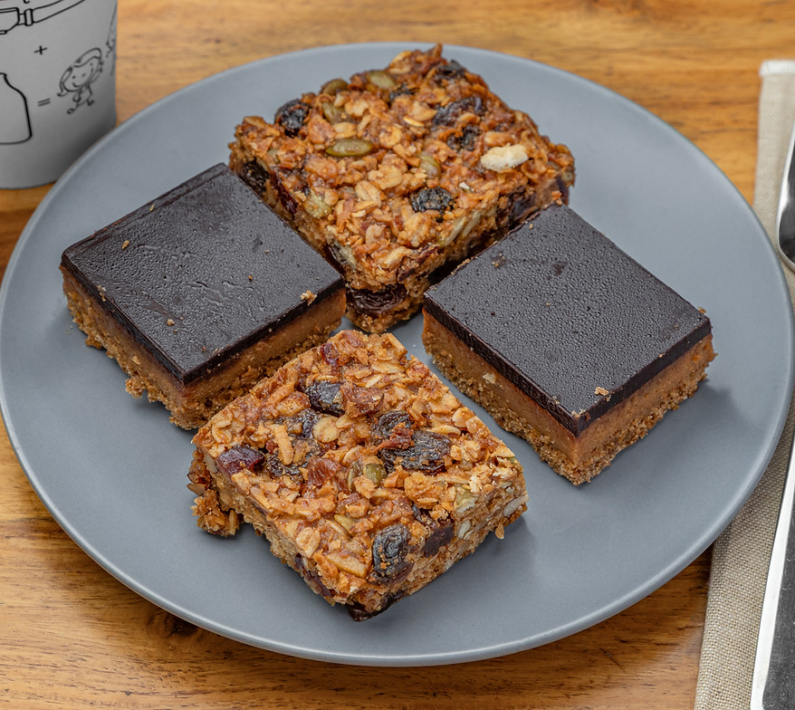Cravings_Cafe_Assorted_Slices.jpg