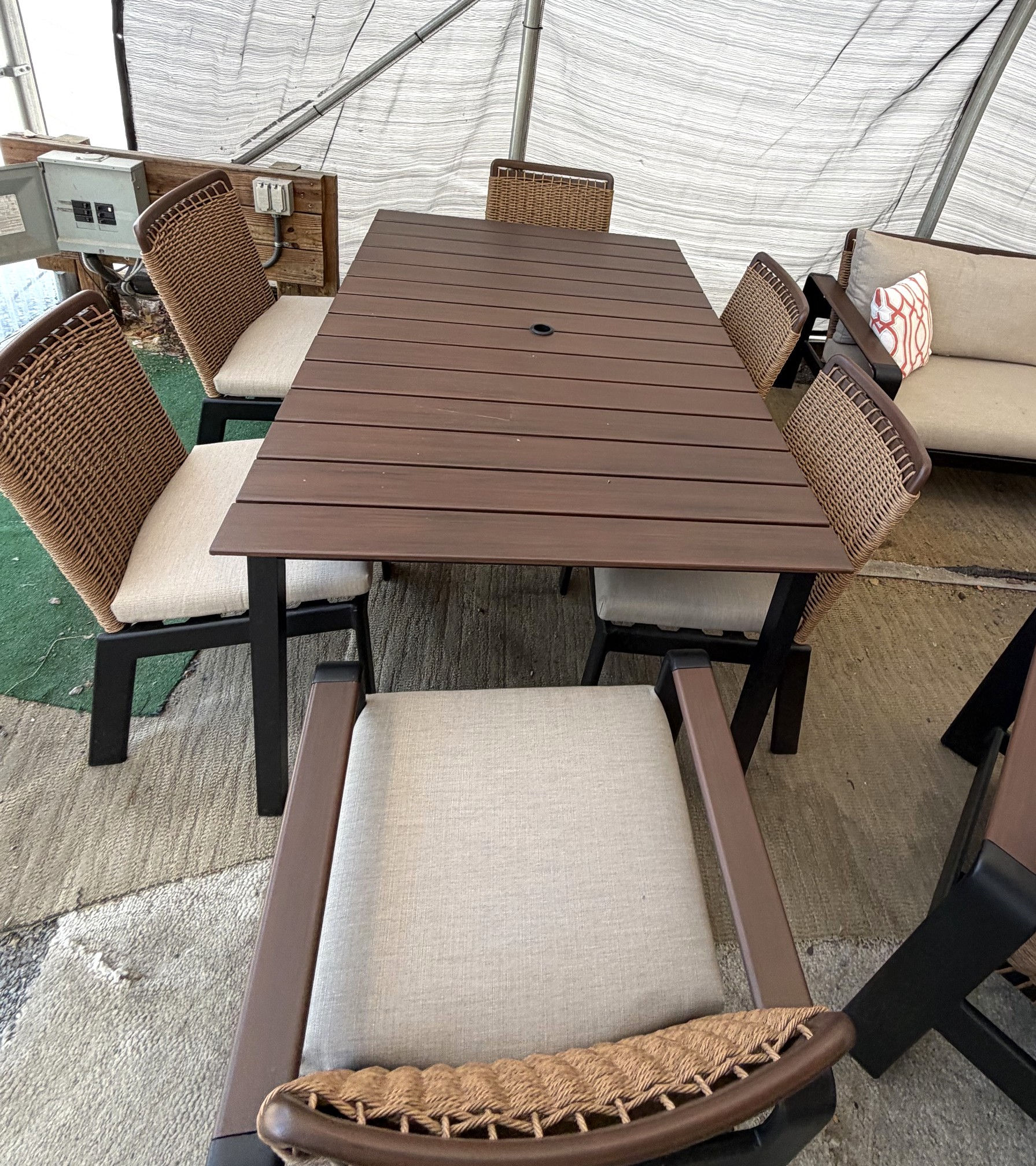 7 Piece Dining Group ( CONTACT FOR PRICING )