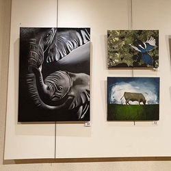 Mur à droite de l'entrée