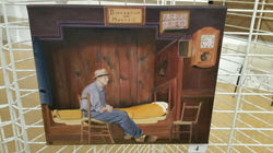 Grilles de milieu de salle