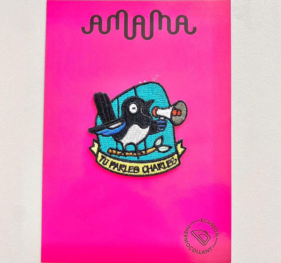 Miniature : Écusson Amama