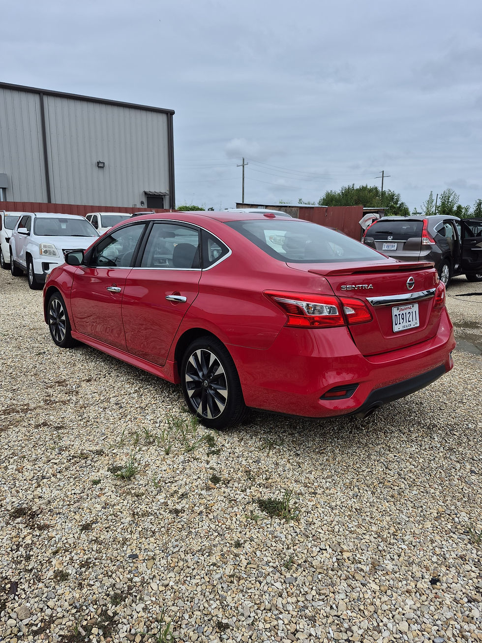 Thumbnail: NISSAN SENTRA SR