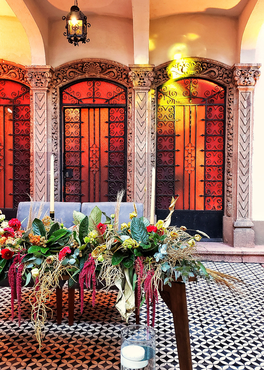 Licastro, un venue ideal para fiestas empresariales navideñas. Keyboo