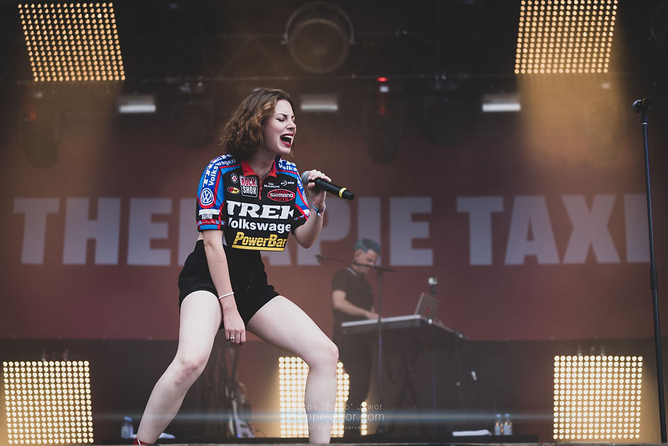 The French pop band Therapie Taxi, live at Vieilles Charrues festival, Carhaix-Plouguer, France, July 2018.

© Philippe "Pippo" Jawor
All rights reserved.