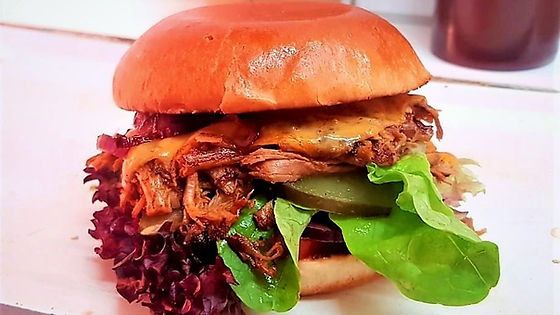 PULLED PORK SANDWICH