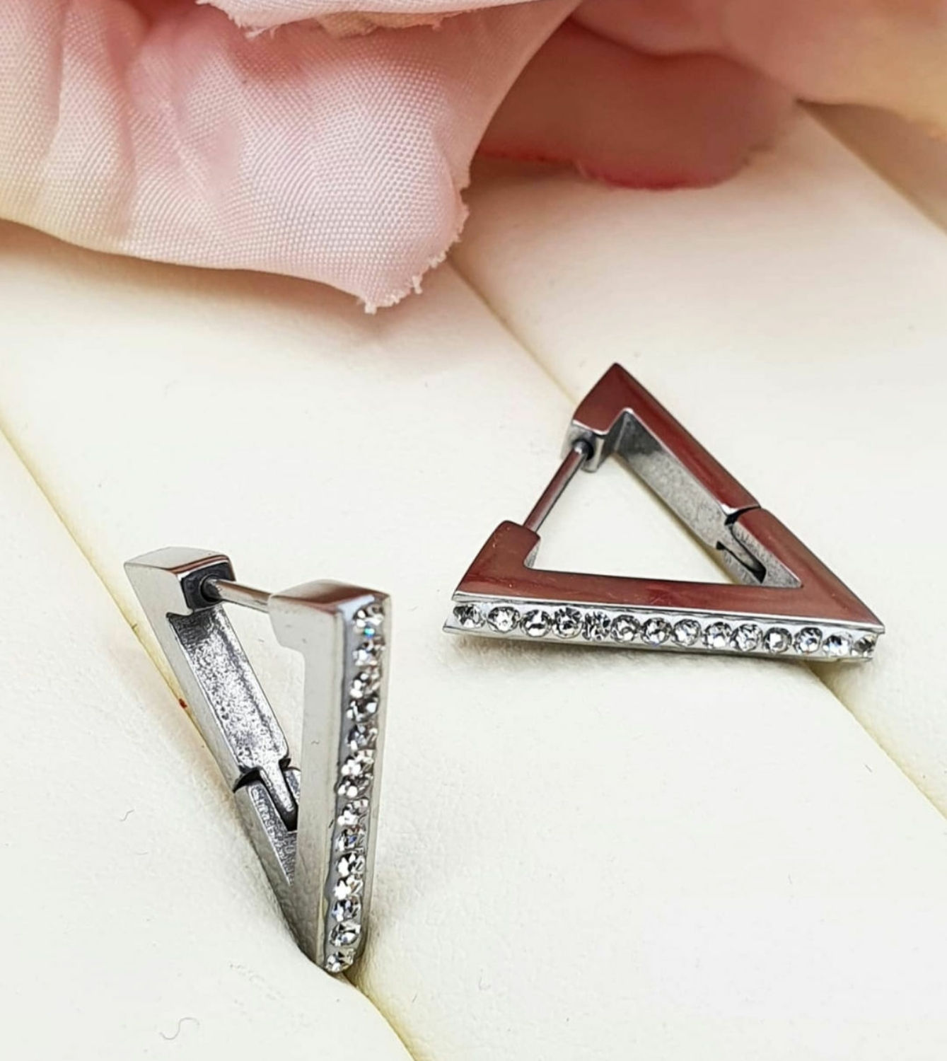 Mono Orecchino Terry