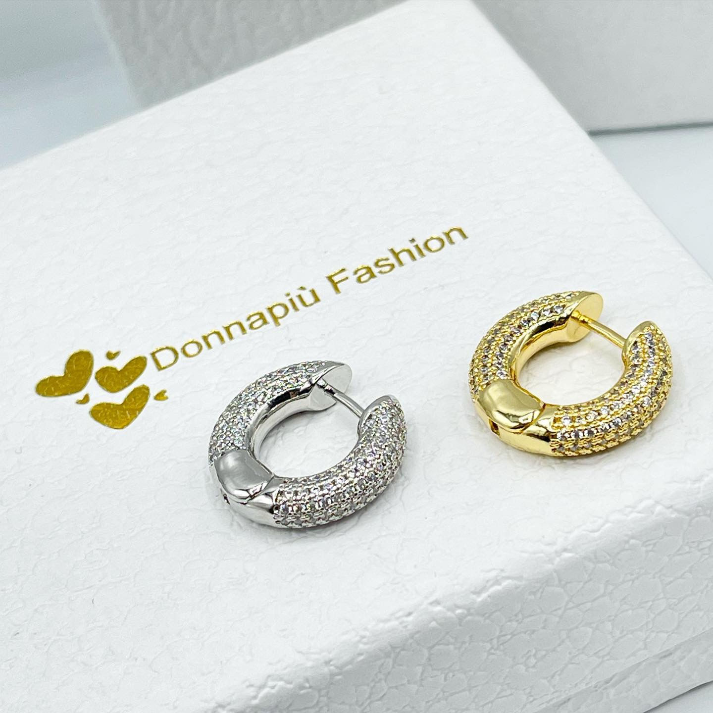 Mono Orecchìno Megan 10mm