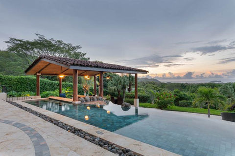 Villa-Buena-Onda-Infinity-Pool-3-1.jpeg