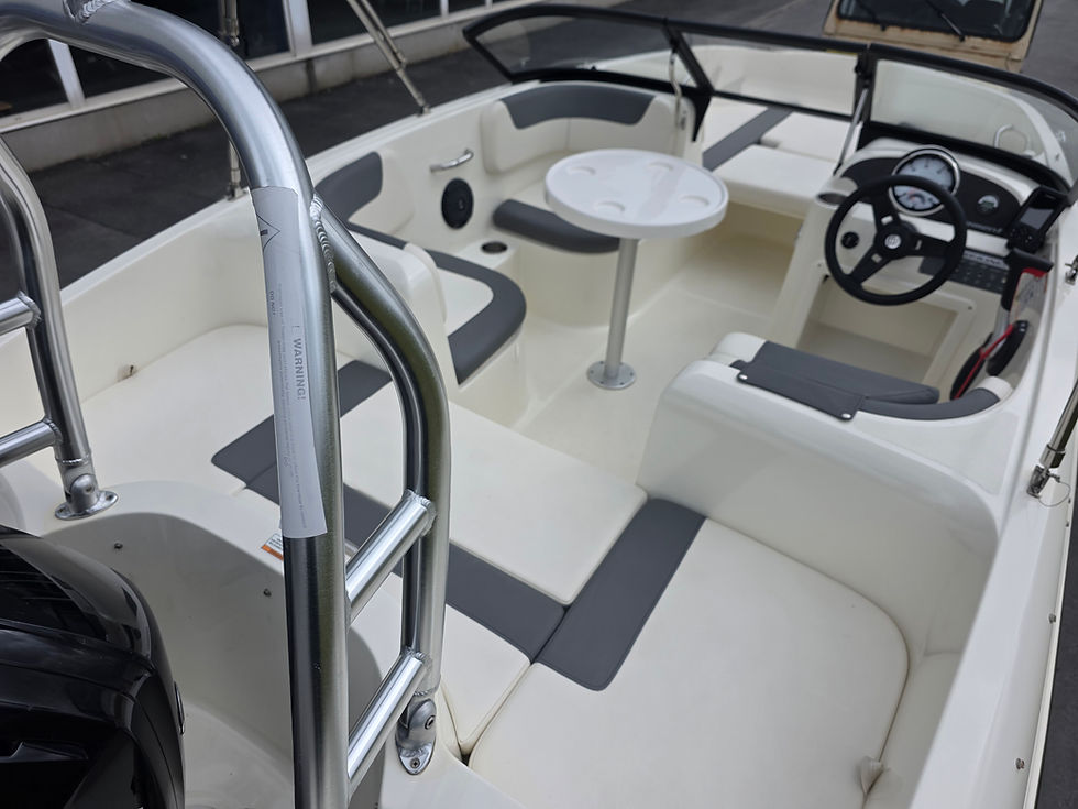 Thumbnail: Bayliner E5