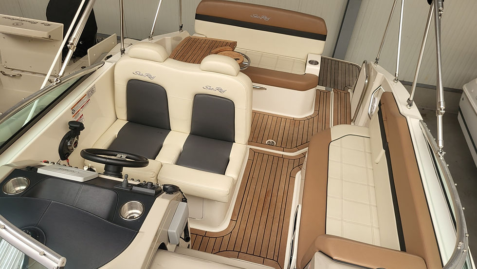 Miniature : Sea Ray 265 Sundancer