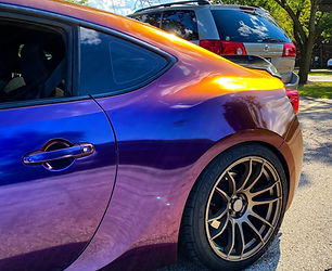 Avery Gloss Roading Thunder on a Nissan 370z in the sun