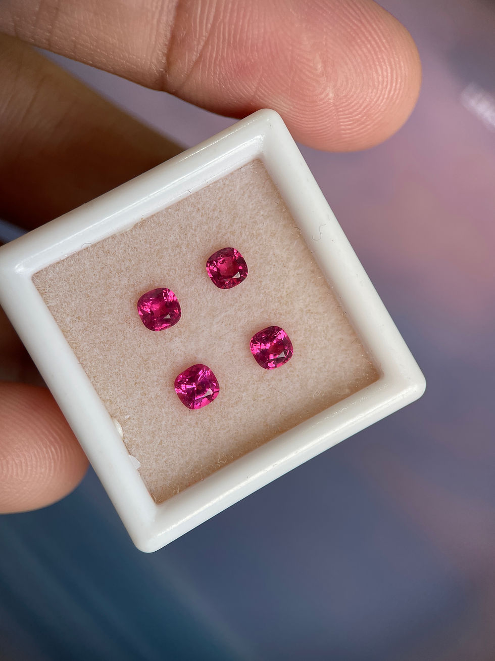 Thumbnail: 3.6x3.6mm/3.5x3.5mm Neon Hot Pink Spinel/Jedi Spinel/Mansin Spinel/Neon Hot Pink