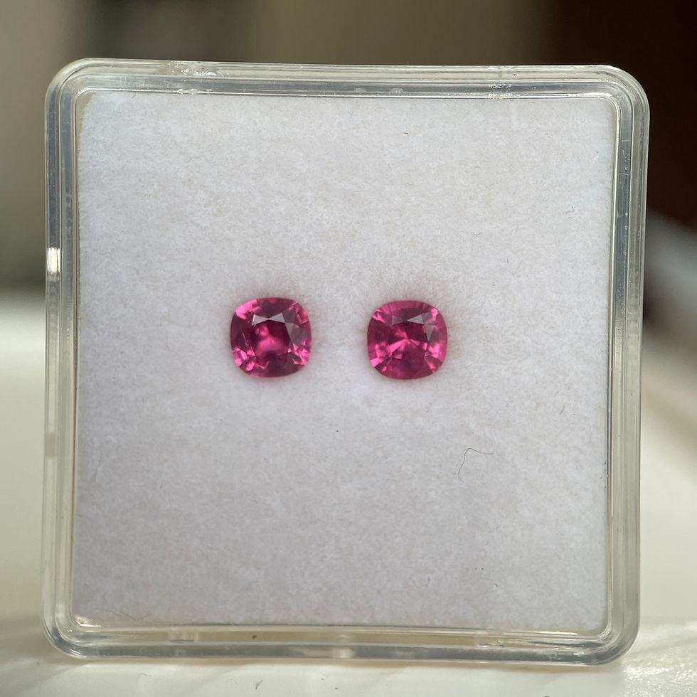 Thumbnail: 5.2x5.2mm Neon Reddish Pink Spinel /Jedi Spinel/Mansin Spinel /Neon Hot Pink