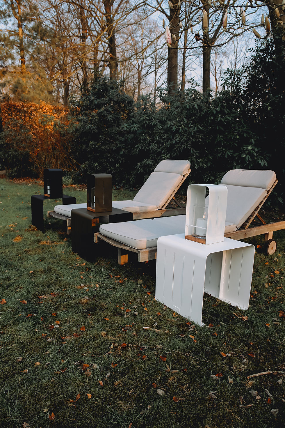 Thumbnail: LE FRAYSSE - Bijzettafel