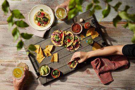 Food Props, Tabletop Styling, Kraft Heinz Brands, Philadelphia Cream Cheese, Macaroni and Cheese, Shake 'n Bake, Food Stylist, Styling Portfolio, Culinary Imagery, Prop Styling